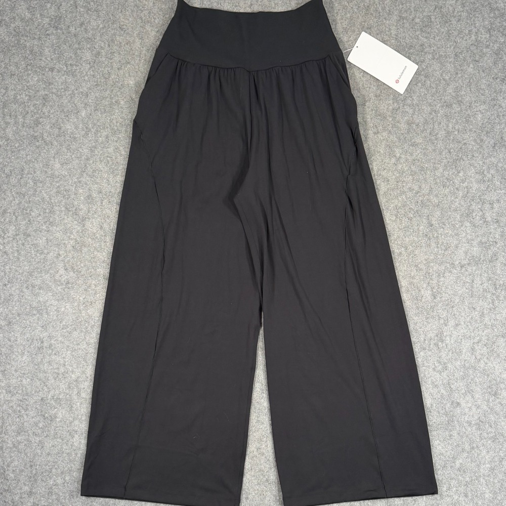 NWT Lululemon Black Nulu Cinch Hem High Rise Harem Pants Wide Leg Size Small